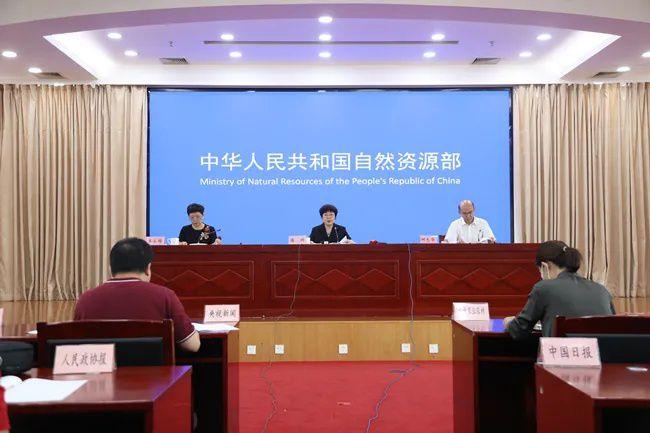 自然资源部民生工程应依法依规用地不能搞未批先建