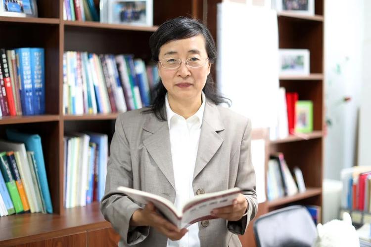 张香兰只为做一名好老师