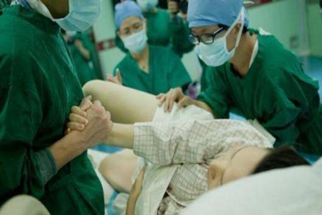 顺产跟剖腹产哪个危险大?各有利弊,主要看产妇的身体状态