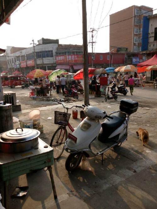 鲁山 河南省鲁山县张良镇 酒楼餐饮 商业街卖场