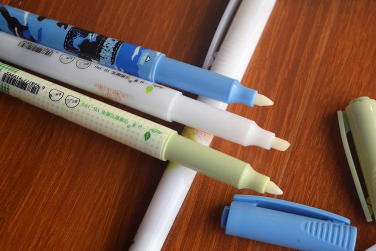 低价销售一枝笔 魔笔钢笔消字笔 修正笔 可擦蓝色 一头修正复写