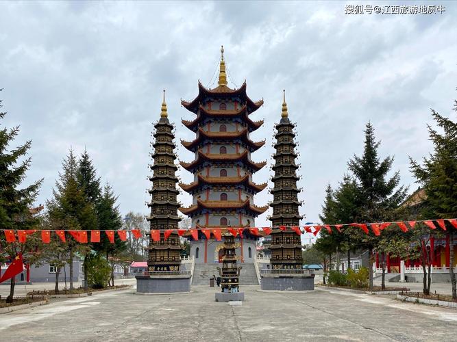 原创黑龙江观音寺:120年历史的清代古寺,"飞来钟"之谜至今未解