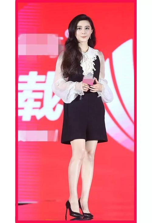 范冰冰柔媚女人味,娜扎肤白貌美大长腿,还有不老女神赵雅芝!