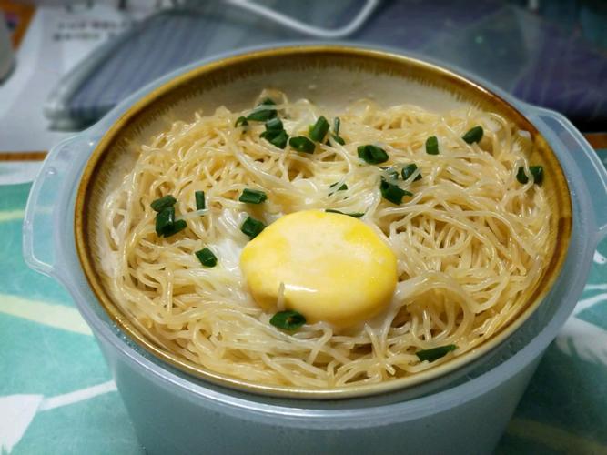 鸡蛋蒸米粉的做法