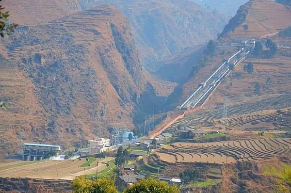 凉山普格县g248路段