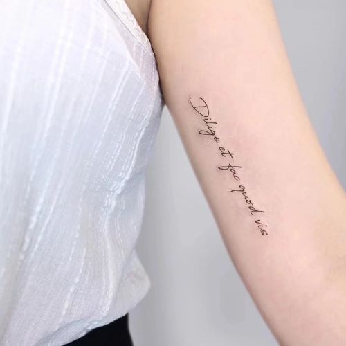 女生小清新纹身图案_小清新纹身_纹身_cc霜_纹身也清新_美妆_彩妆