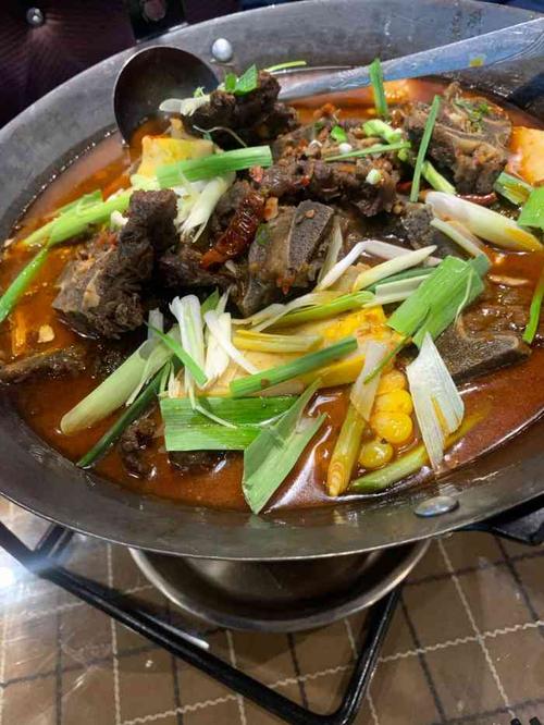 金顶吊锅(光谷店)-"价格实惠,大部分菜味道还行,但有.