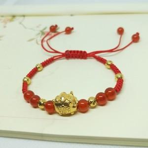 周大福焕美正品猪年本命年手链黄金镀18k金小金猪手串红绳黑绳编