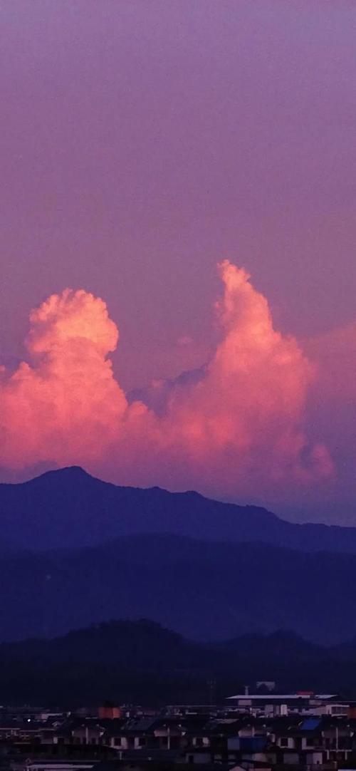 云朵壁纸适合微信状态背景