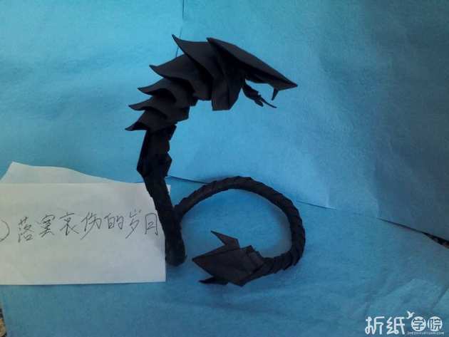 折纸地狱眼镜蛇