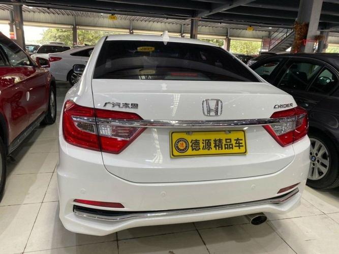 【东莞】2016年12月 本田 凌派 2016款 1.8l cvt豪华版 自动档