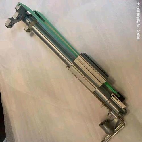 闪龙收缩杆弹弓,分别有两次伸缩和四次伸缩两只版型.