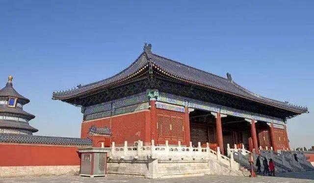 祈年门(单檐庑殿顶)