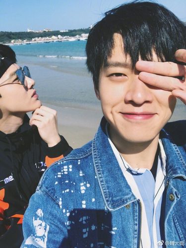 白敬亭 魏大勋 二十四小时