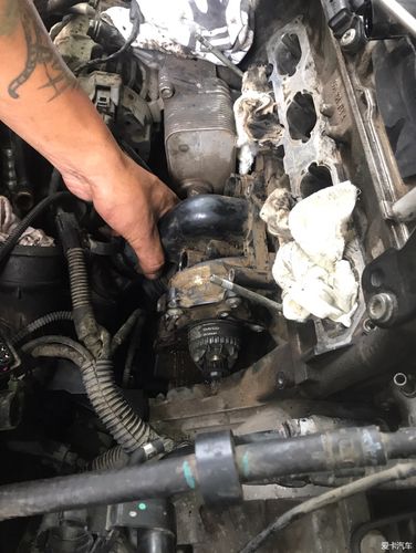 自己动手给老迈换水泵,拆的七零八落的,慎入.