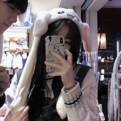 宋知意/ins可爱真人恩爱情头一对两张_情侣头像_我要