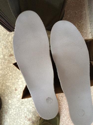 耐克鞋上有这样的鞋垫吗