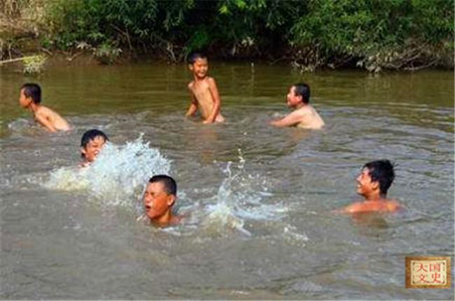 彩色老照片:80年代的农村生活,每张照片都有一段珍贵的记忆!