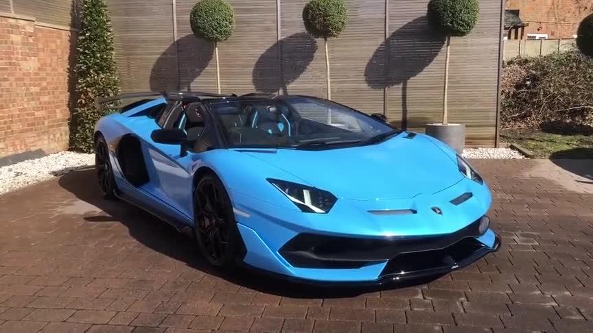 兰博基尼aventadorlp7704svj敞篷跑车