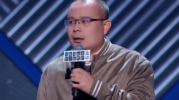 脱口秀大会老田聊夫妻相处方言英语又来了这也太有喜感了