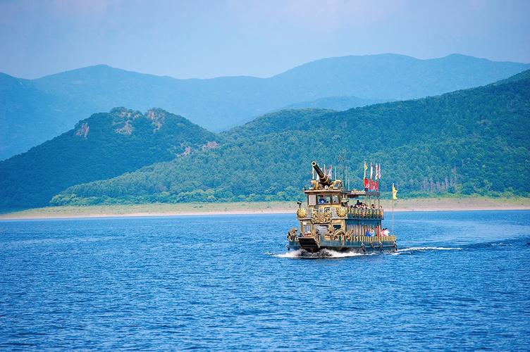 空气清新风光秀美的吉林松花湖风景名胜区