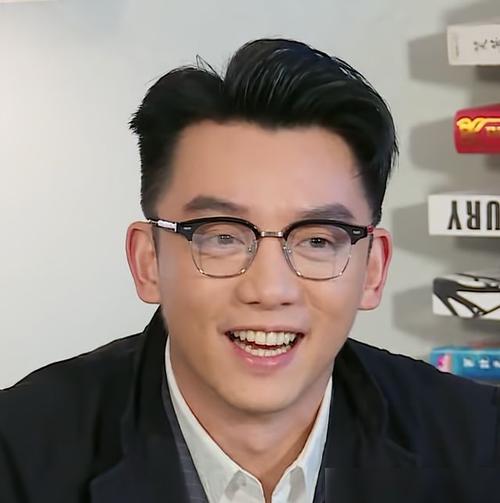 郑恺|李晨_网易订阅