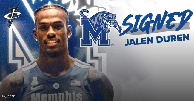 jalen duren不是擅长持球进攻的中锋球员.