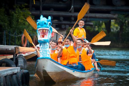 来锦绣中华过传统端午节 一起玩民俗赛龙舟