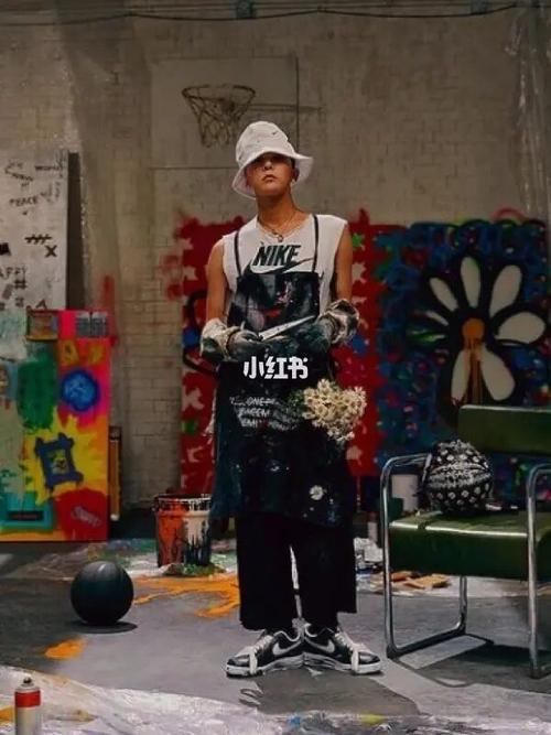 外翻式鞋舌68_nike怎么样_球鞋_设计_雕花_权志龙_小白鞋_雏菊_nike