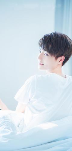 壁纸|真人男生壁纸