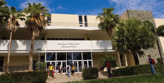  p>巴里大学是意大利著名大学, 是意大利在校生数量最多的一所国立