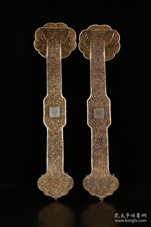 清代 银鎏金花丝镶嵌和田玉"一路连科"如意摆件一对