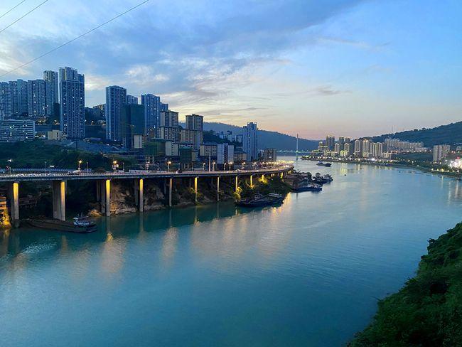 涪陵:夜色盛宴震撼来袭