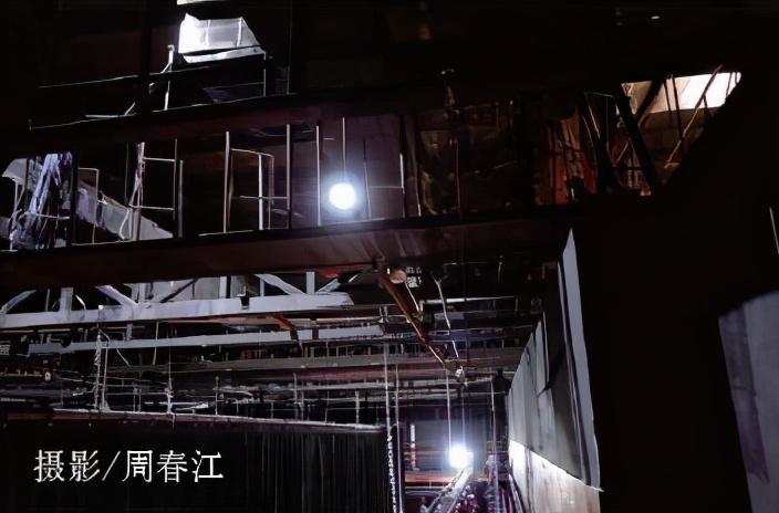 舞台面光桥,音响桥,马道三者之间有什么关系呢?_剧场