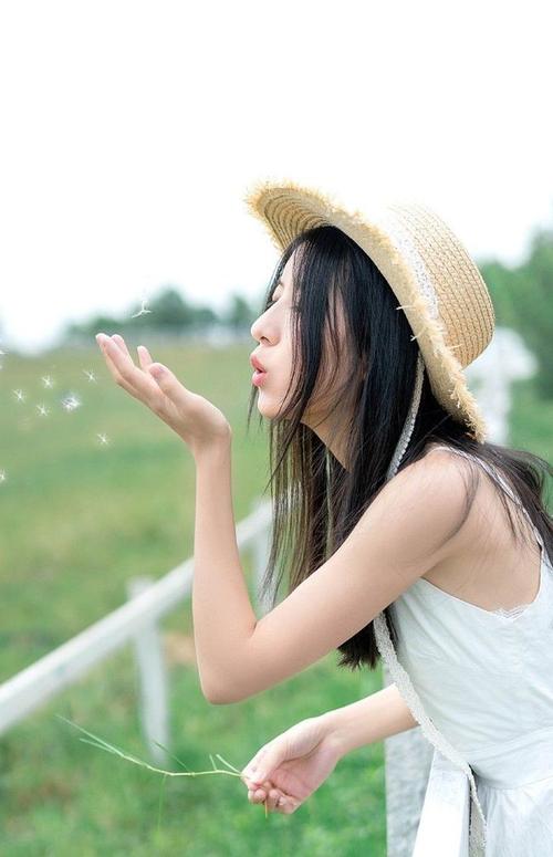 夏日森系青春少女,甜美阳光户外唯美写真