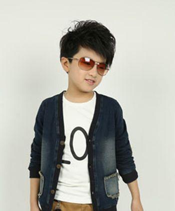 首页 流行发型 儿童发型 2015年3到6岁小男孩发型 3岁男宝宝发型大全