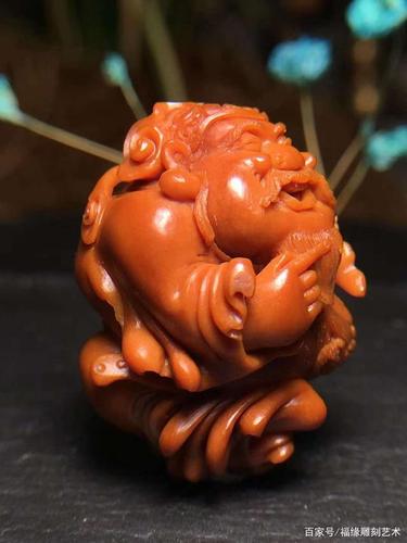 核雕届公认做工顶级大师"妙女"本工作品「御龙财神」