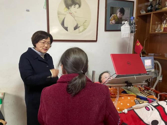 浓浓关怀暖人心|市妇联副主席齐正兰一行来开化走访慰