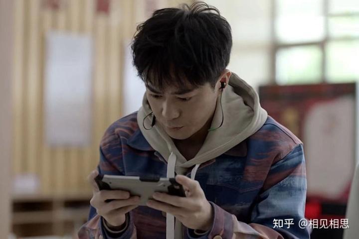 小敏家离婚后跟前妻要戒指的佟兵他这一生已经窥见了结局