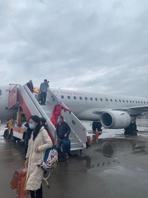 天津航空gs7680乌鲁木齐至西安经济舱飞行报告v20