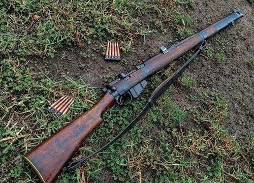 拉大栓才是男人的浪漫,李恩菲尔德步枪拉出了新的高度