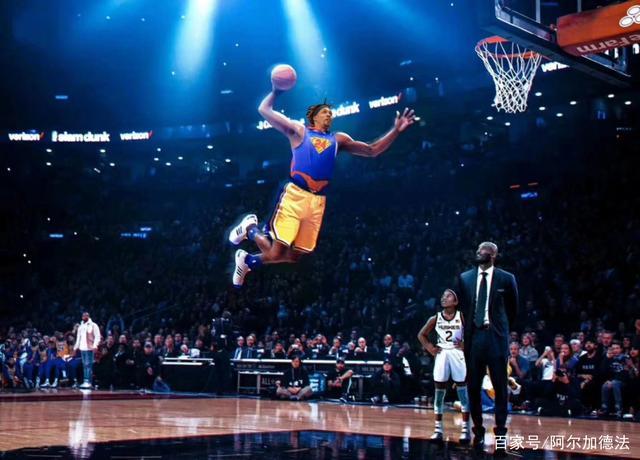 霍华德扣篮动作