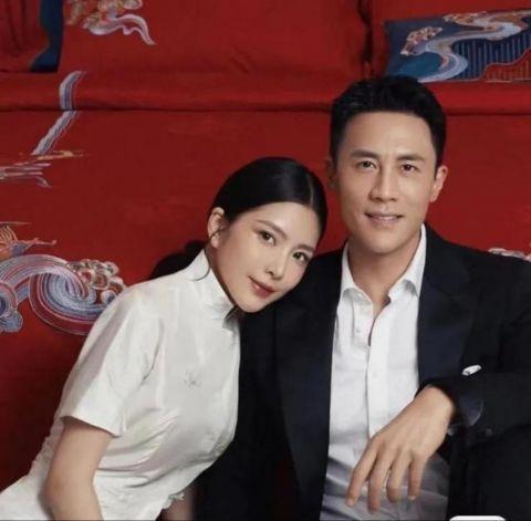 杜淳老婆王灿晒近期美照 皮肤白嫩头戴发箍娇俏可爱