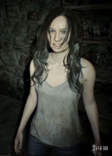 生化危机7米娅cos太惊悚老婆这样就不要了