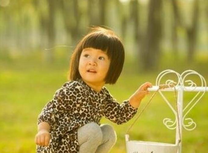 3-4岁女宝短发发型,超简单还洋气,宝妈选发首选