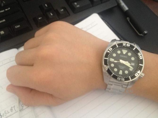 小mm这样算很大吗?相较这个手腕?