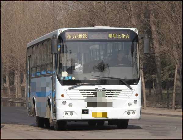 沈阳107路公交车由东方御景始发,途经马官桥北街,山梨南路,金家街