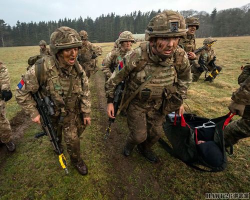 英国伞兵团"地狱训练"拖着伤员成为毕生难忘的痛苦经历