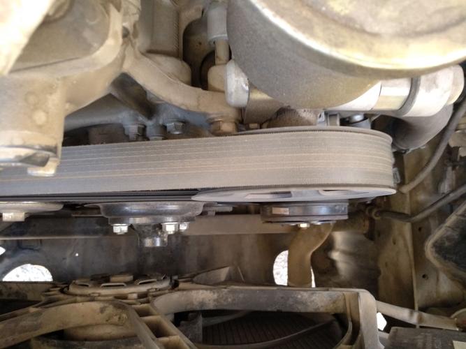 金杯 阁瑞斯 2014款 2.7l豪华型长轴9座2tr