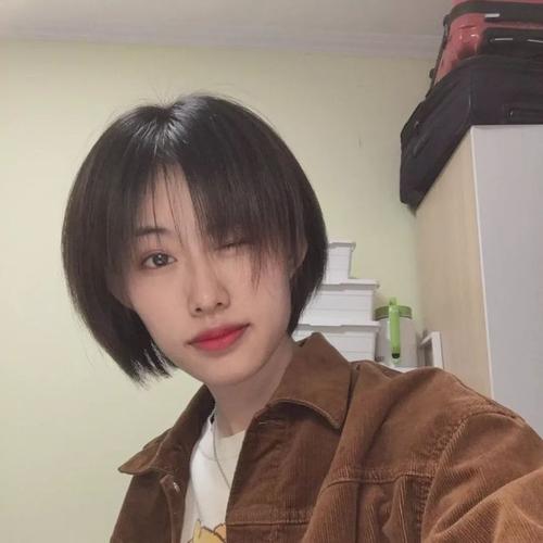 "甜人的短发",甜美又减龄